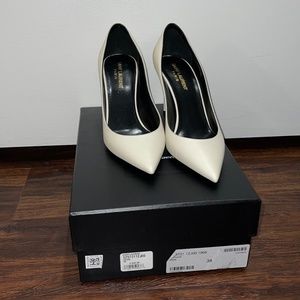 NEVER WORN SAINT LAURENT ZOE 85 PUMP IN PEARL